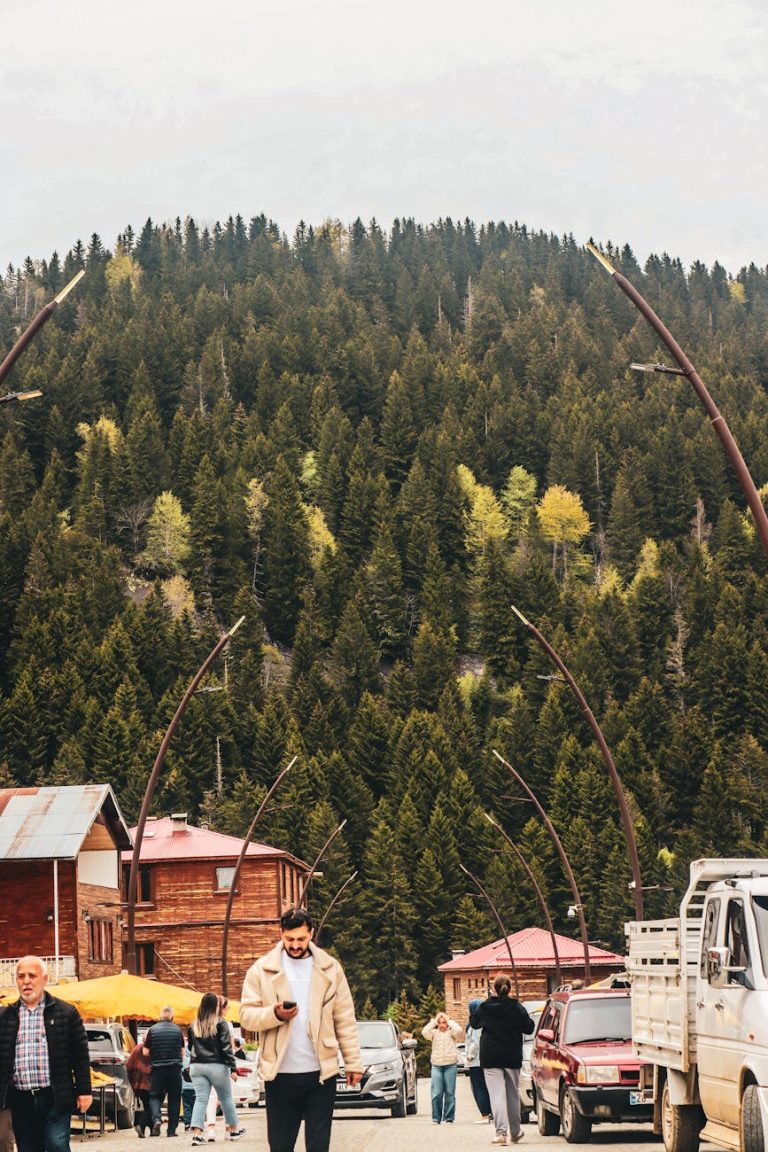 Discovering surry hills micro‑events for natural links