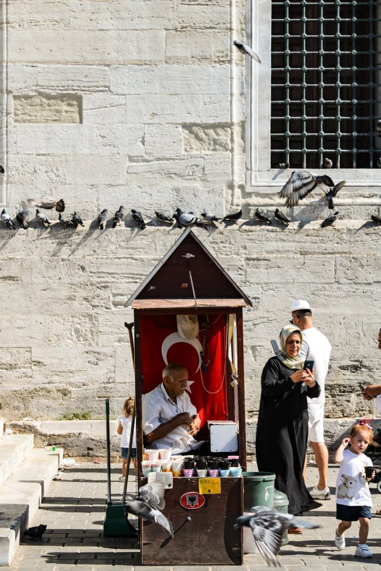 Red flags that scare buyers on service pages